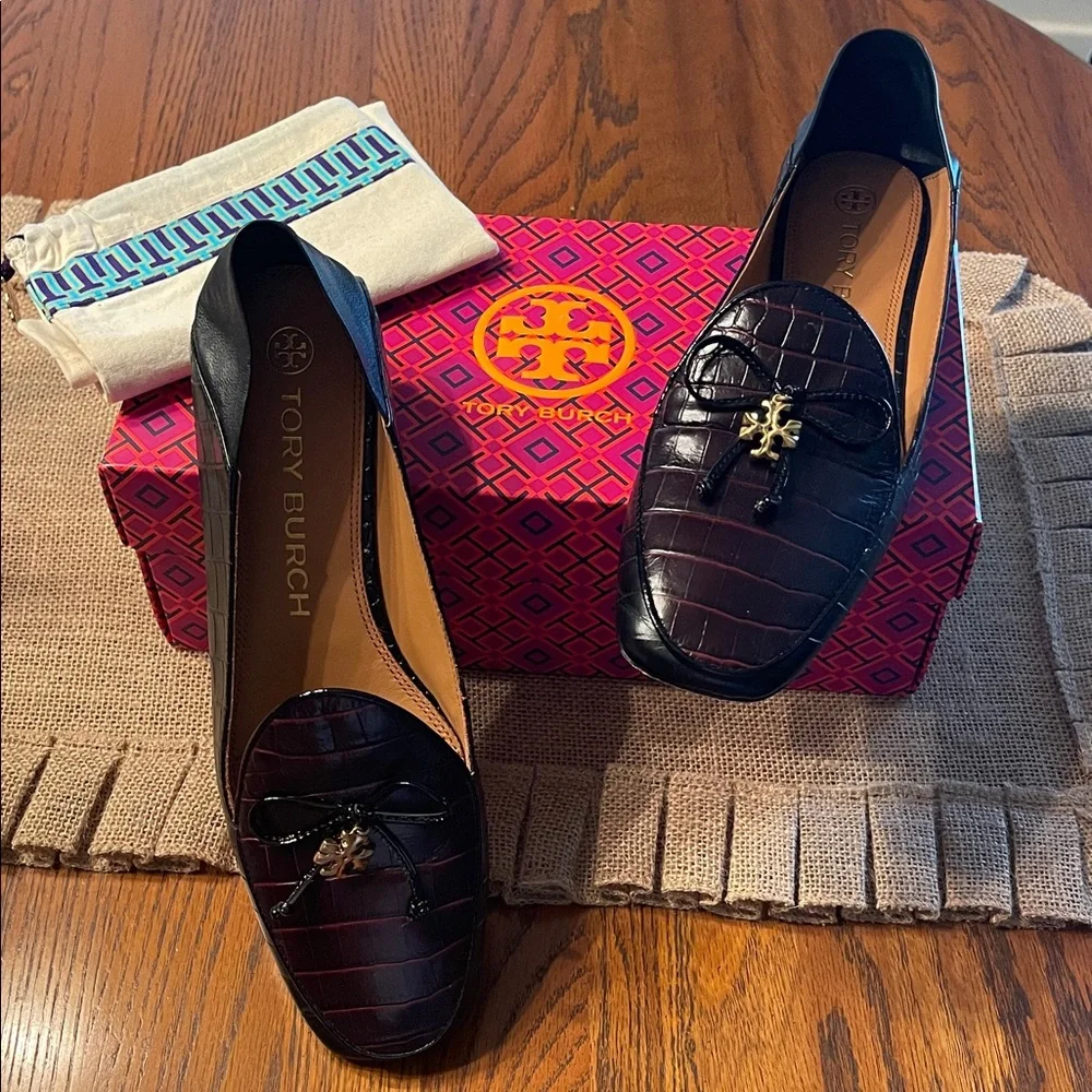 Tory Burch Cocoa and Perf Black Loafers - Picture 2 of 7